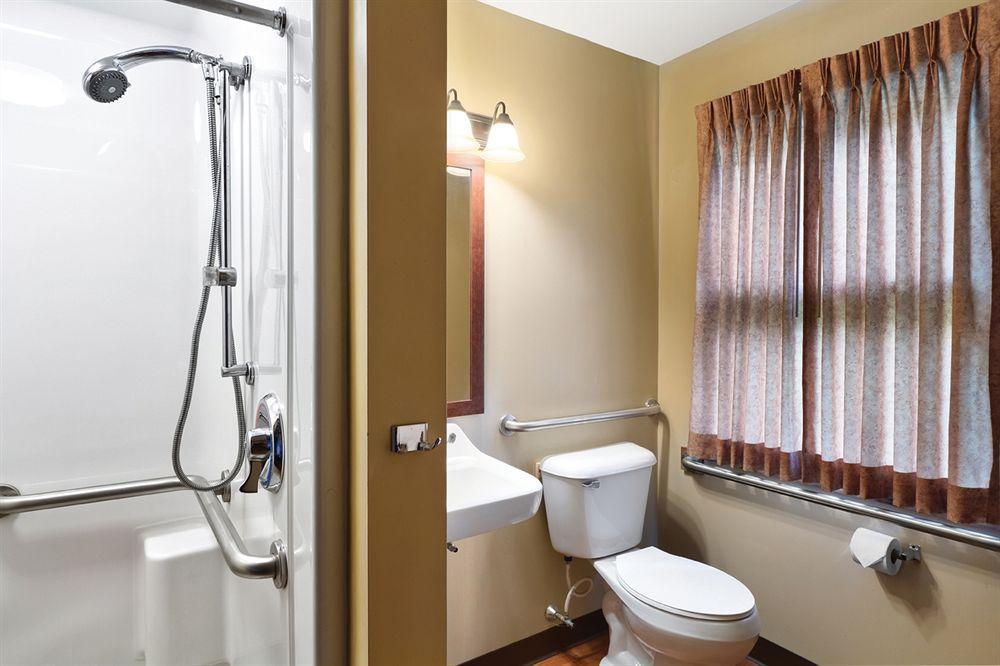 Shawnee Lodge West Portsmouth Экстерьер фото