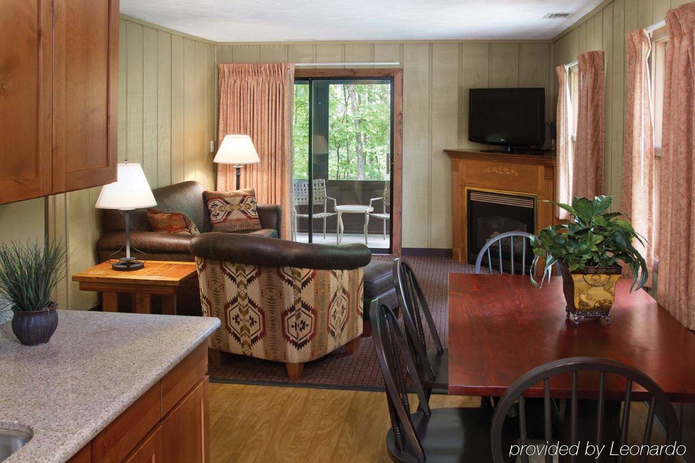 Shawnee Lodge West Portsmouth Экстерьер фото